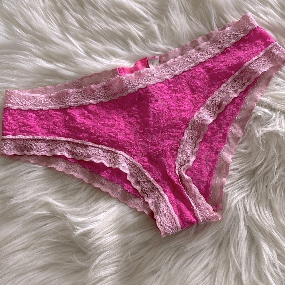 Victoria’s Secret Y2K pink on pink lace bikini cut panties